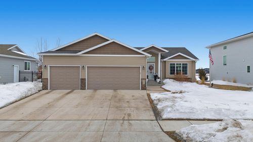 6965 24th Street S, Fargo, ND, 58104 | Card Image