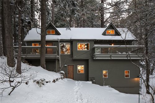 1149 Scenic Way, Rimforest, CA, 92378-0018 | Card Image