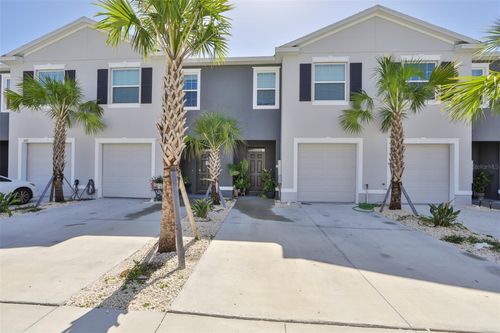 3225 Pleasant Willow Ct, BRANDON, FL, 33511-8189 | Card Image