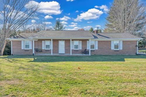 397 Commonwealth Rd, Galax, VA, 24333-6079 | Card Image