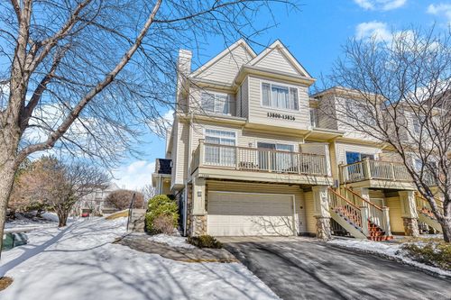 13800 52nd Ave N, Plymouth, MN, 55446-1628 | Card Image