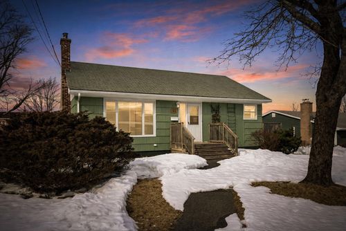 12 Estate Dr, Dartmouth, NS, B2V1C4 | Card Image