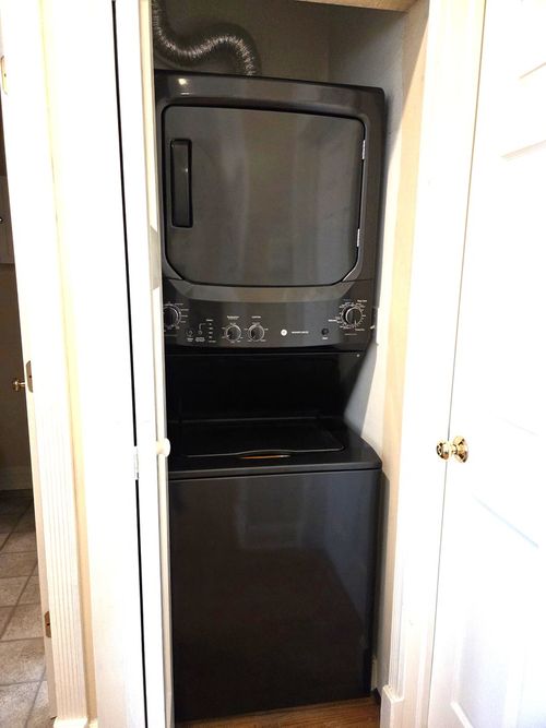 a3-6703 N Bosworth Avenue, Chicago, IL, 60626 | Card Image