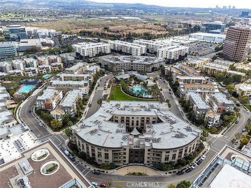 220-21 Gramercy, Irvine, CA, 92612-0008 | Card Image