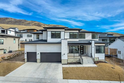 5866 N Fox Canyon Rd, Lehi, UT, 84048-6467 | Card Image