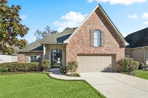 305 Brown Thrasher Loop S, Madisonville, LA, 70447-3035 | Card Image