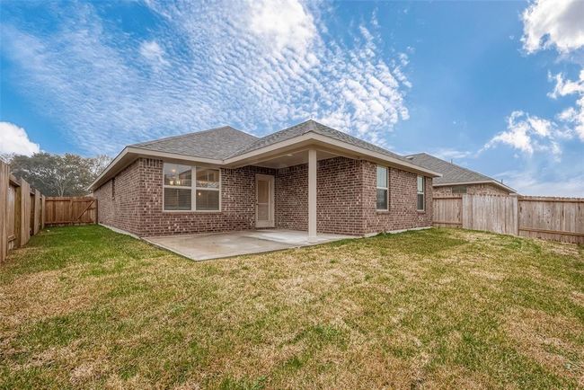 408 Bryan Way, House other with 4 bedrooms, 2 bathrooms and 2 parking in Angleton TX | Image 7