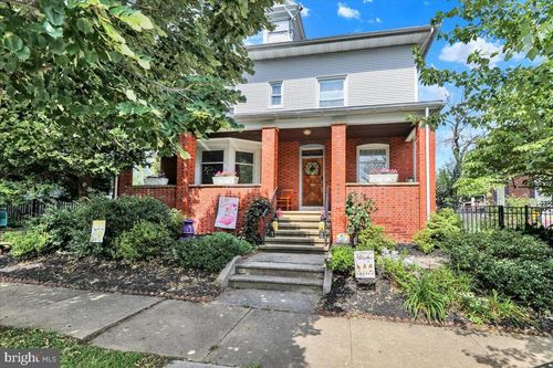 207 State St, READING, PA, 19607-1928 | Card Image