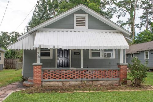 409 S Chestnut St, Hammond, LA, 70403-4331 | Card Image