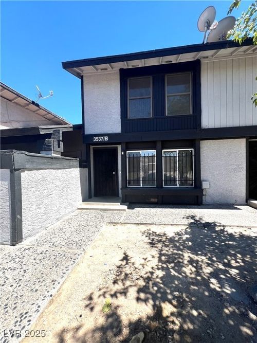 apt-b-3537 Mercury St, North Las Vegas, NV, 89030-4539 | Card Image