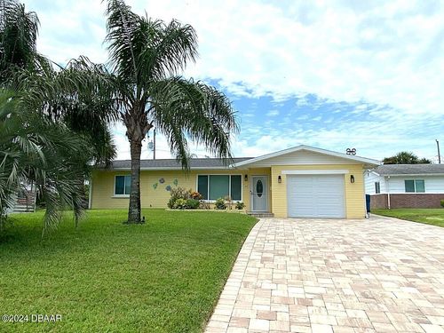 42 Rivocean Dr, Ormond Beach, FL, 32176-3224 | Card Image