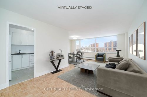 906-6200 Bathurst St, North York, ON, M2R2A3 | Card Image