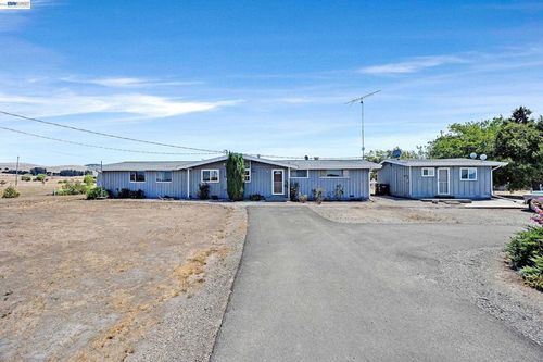 3883 Dagnino Rd, Livermore, CA, 94551-9777 | Card Image