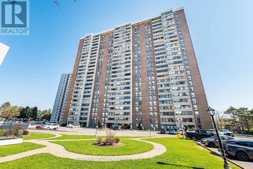 404-18 Knightsbridge Road, Brampton (Queen Street Corridor), ON, L6T3X5 | Card Image