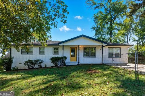 7144 Carolyn Cir, Lithia Springs, GA, 30122-2013 | Card Image