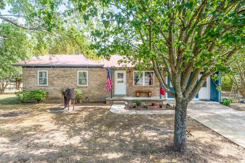 179 Wilf Dr, Pleasant Plains, AR, 72568-9613 | Card Image