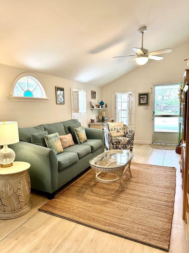 758 5 Th St, House other with 2 bedrooms, 2 bathrooms and 1 parking in CEDAR KEY FL | Image 10