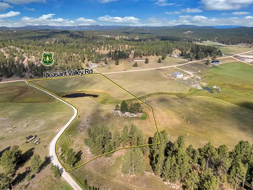 TBD Lot 4 Pleasant Valley Road, Custer, SD, 57730-9998 | Card Image