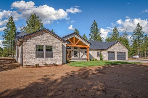 1262 W Findley Ln, Deer Park, WA, 99006-8267 | Card Image