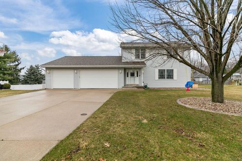 1401 Haymeadow Court, NEW LONDON, WI, 54961 | Card Image