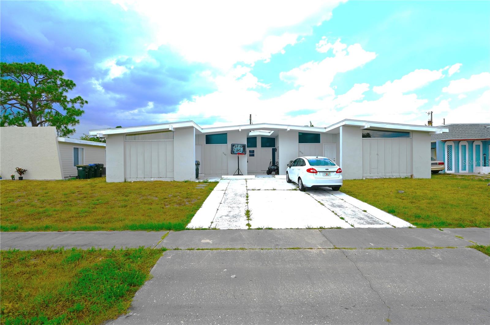 Gallatin Ln, North Port, FL 34287
