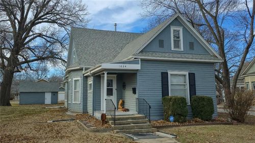 1034 Hickory St, Ottawa, KS, 66067-3314 | Card Image