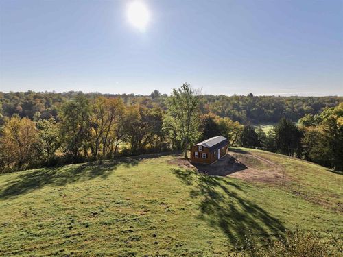 28692 County Rd W, Hazel Green, WI, 53811-9597 | Card Image