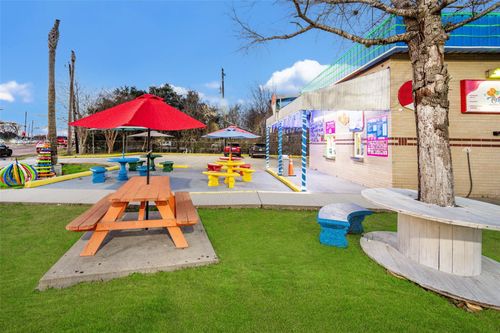 2627 Allen Genoa Rd, Pasadena, TX, 77502-4359 | Card Image