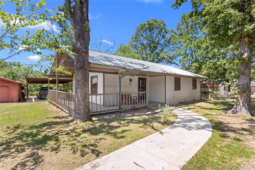 293 Kiamichi Rd, Eufaula, OK, 74432-5321 | Card Image