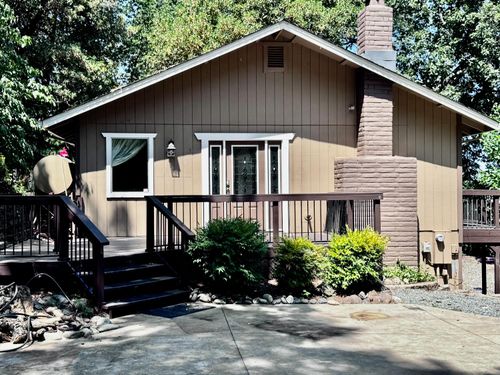 18476 Ridge Road, Pine Grove, CA, 95665 | Card Image