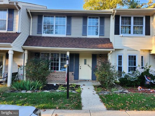 4884 Saltwater Dr, DUMFRIES, VA, 22025-1203 | Card Image