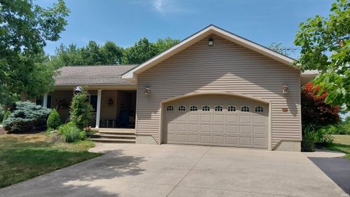 3221 W 700 S Road, Berne, IN, 46711 | Card Image