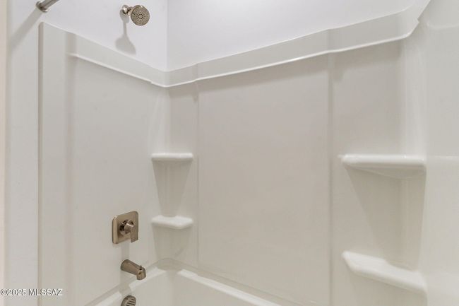 5605 S Adero Cyn Trail Bathroom | Image 40