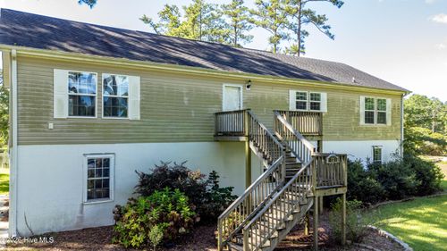 121 Hideaway Rd, Belhaven, NC, 27810-9332 | Card Image