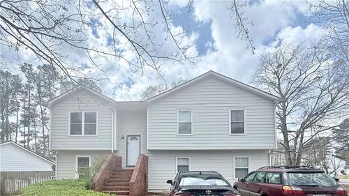 2061 Marshes Glenn Dr, Norcross, GA, 30071-3090 | Card Image