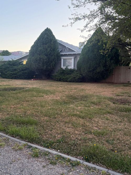 2101 Broadway, Grand Junction, CO, 81507-9999 | Card Image