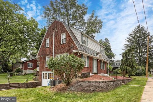 2600 Hoffer St, HARRISBURG, PA, 17103-2046 | Card Image