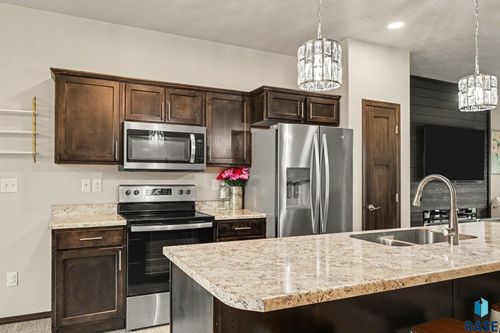 201 Lydia Ct Court, Harrisburg, SD, 57032 | Card Image
