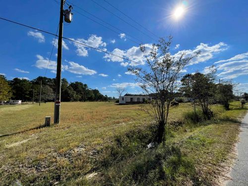 1150 Log Cabin Rd, Loris, SC, 29569-5580 | Card Image