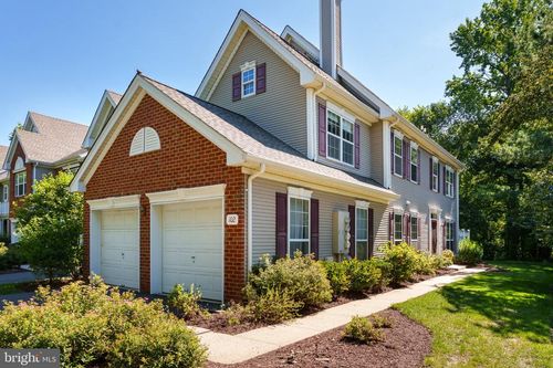 102 Treymore Ct, Pennington, NJ, 08534-1946 | Card Image