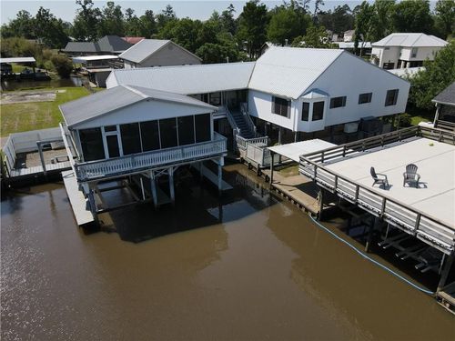 32747 Cypress Dr, Springfield, LA, 70462-7619 | Card Image