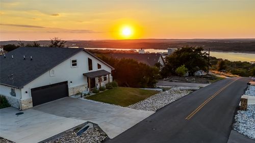 21501 High Dr, Lago Vista, TX, 78645-6507 | Card Image