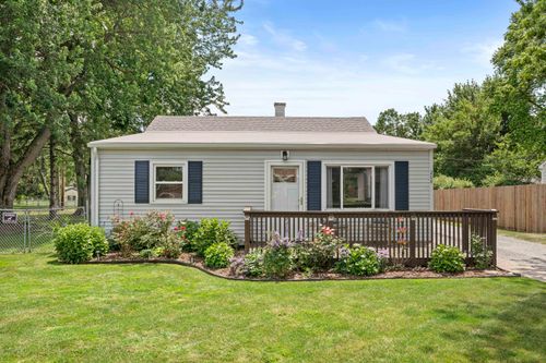 208 Fair St, Valparaiso, IN, 46383 | Card Image