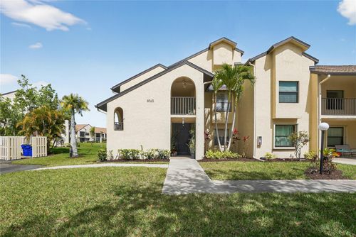 unit-6-8565 Charter Club Cir, FORT MYERS, FL, 33919-6843 | Card Image
