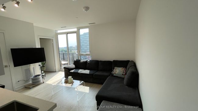 1022 - 30 Tretti Way, Condo with 1 bedrooms, 1 bathrooms and null parking in North York ON | Image 11