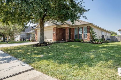 8019 Rosemary Dr, Baytown, TX, 77521-1489 | Card Image