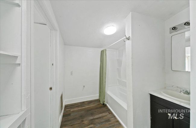31254 Pitman Ln, House other with 5 bedrooms, 4 bathrooms and 4 parking in Parma ID | Image 35