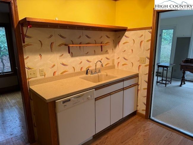 115 Edgewood Path, House other with 3 bedrooms, 3 bathrooms and null parking in Blowing Rock NC | Image 8