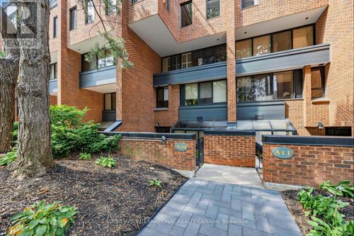 a10-142 Pears Ave, Toronto, ON, M5R1T2 | Card Image