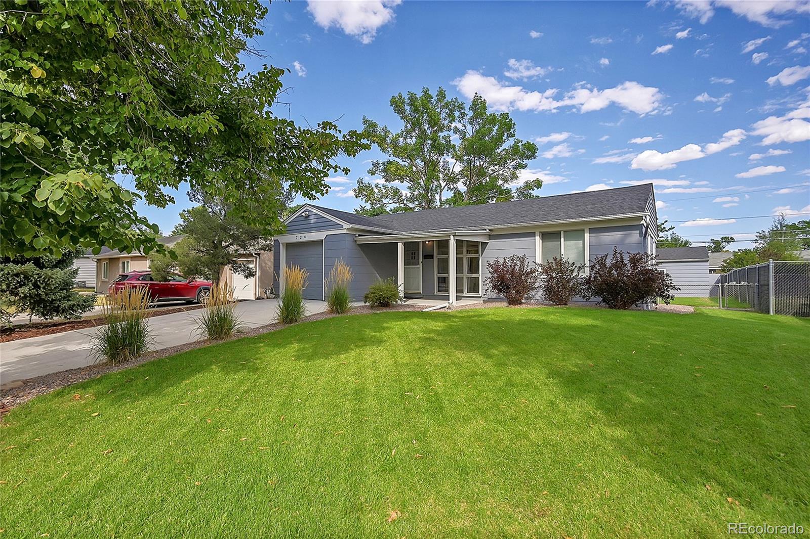 Geneva St, Aurora, CO 80010
